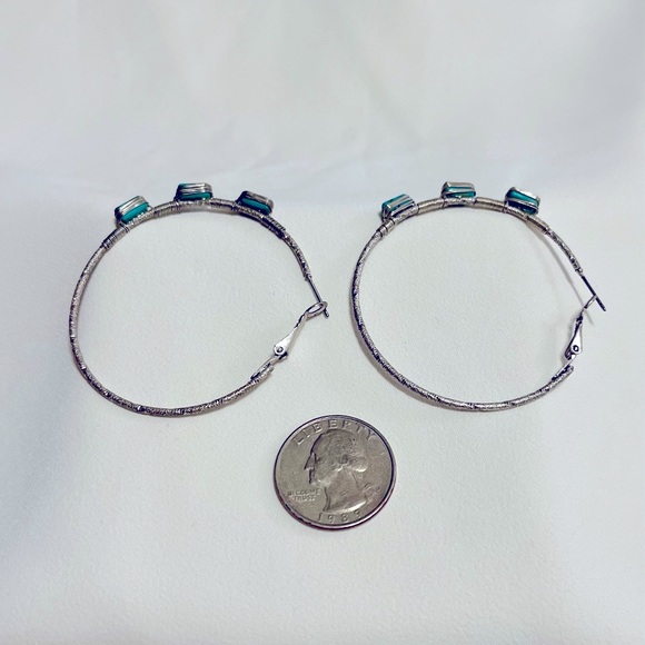 Vintage Triple Turquoise Hoop Earrings - Picture 15 of 16